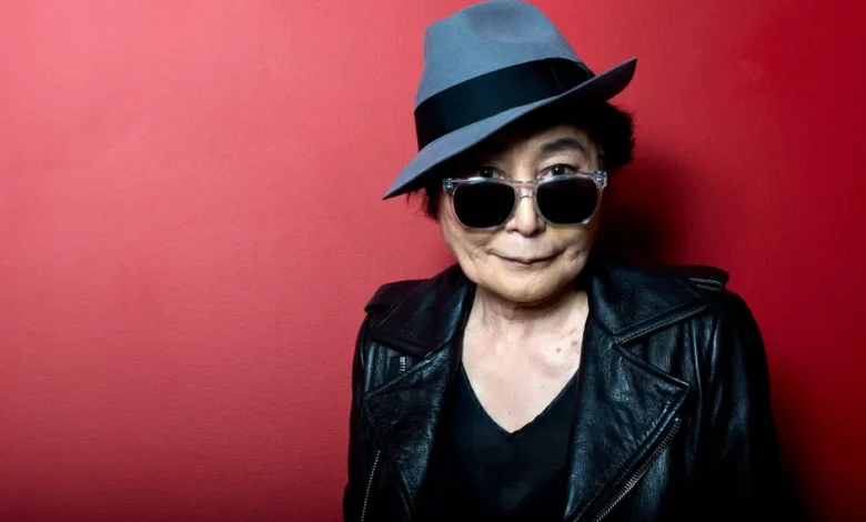 Art:8y_Nbn5oeb4= Yoko Ono