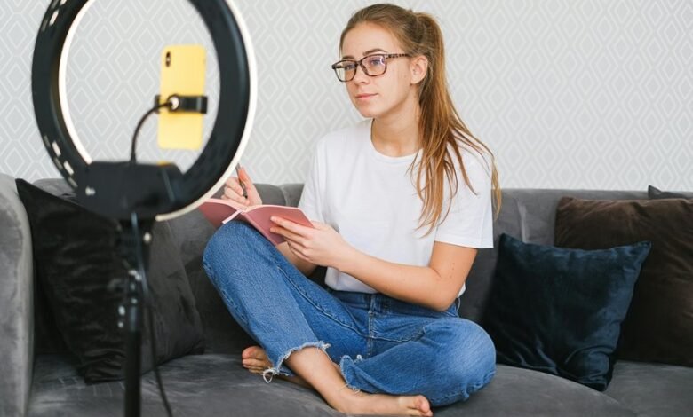 online influencer lifestyle journey